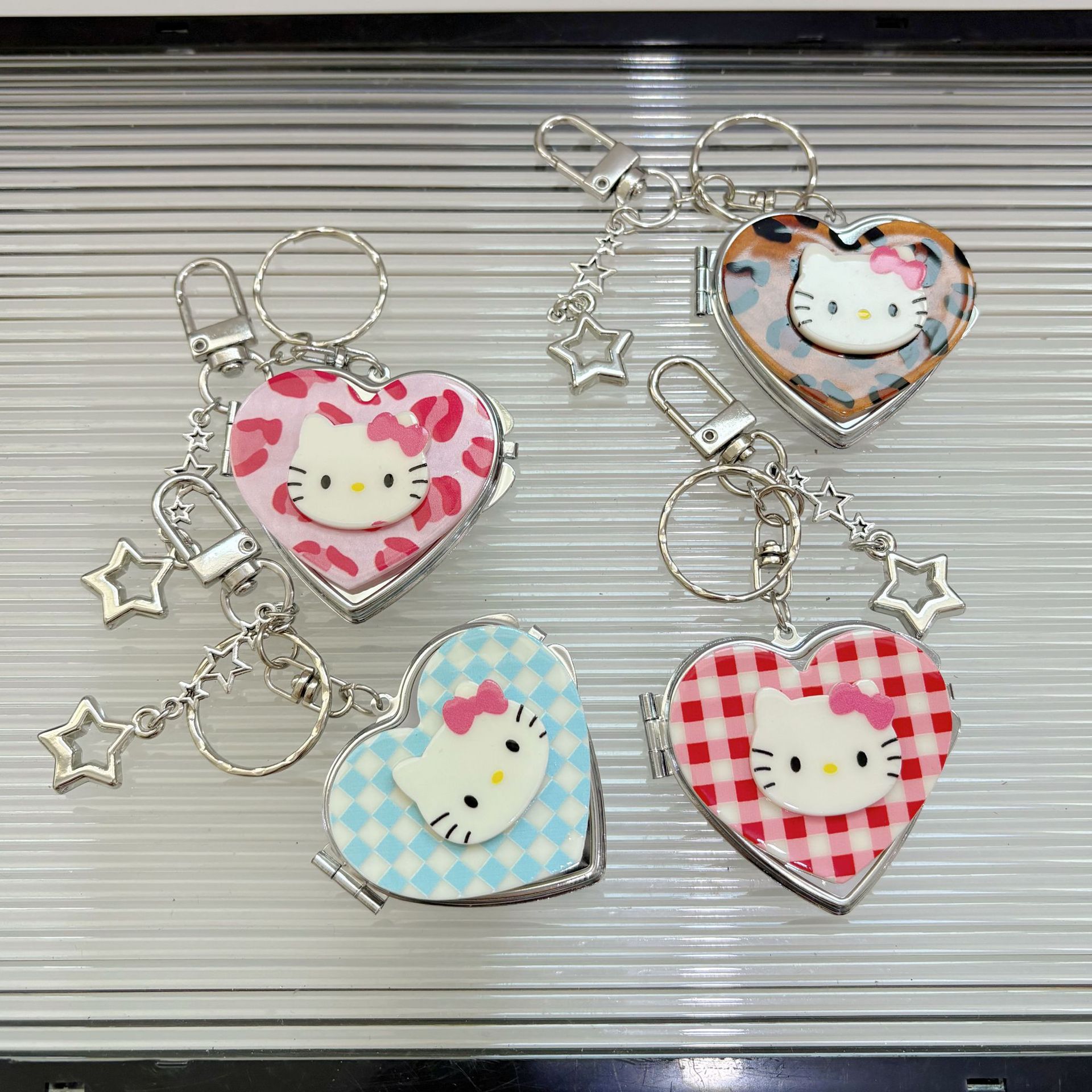 Cute Leopard Print Checkered H - Cosplay Fire Prop recensione e prezzo