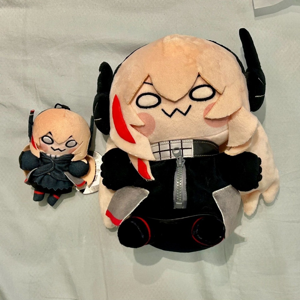 Game Girls Frontline M4 SOPMOD - Cosplay Plushie Prop recensione e prezzo
