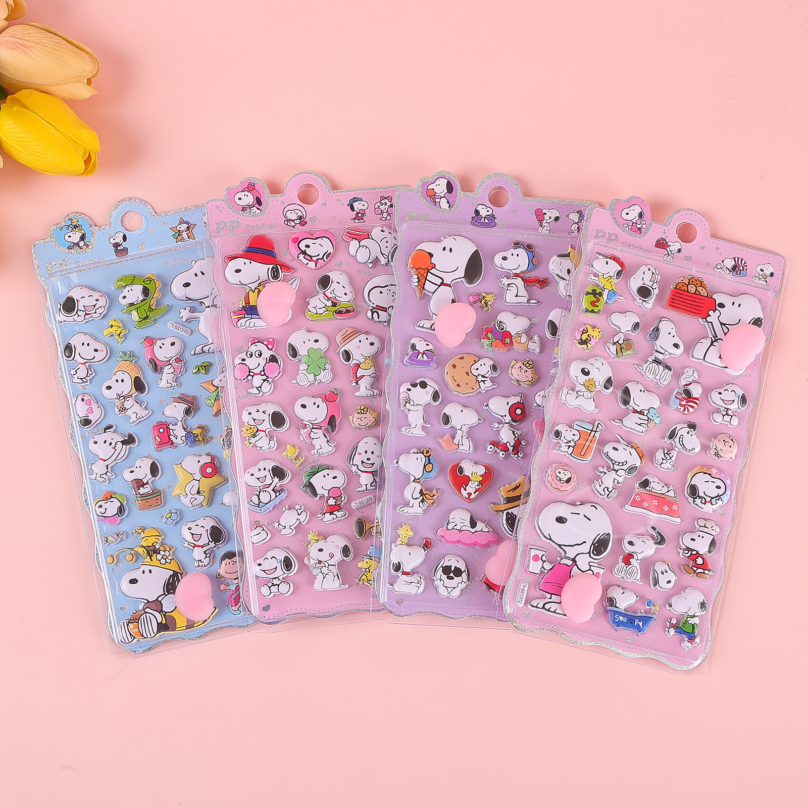1/4pcs Snoopy 3D Stickers Scra - Cosplay Prop Diy recensione e prezzo