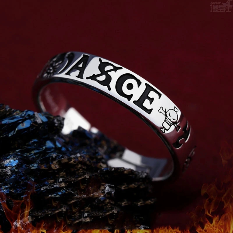 Anime ONE PIECE Trafalgar D Wa - Cosplay Prop Designer recensione e prezzo